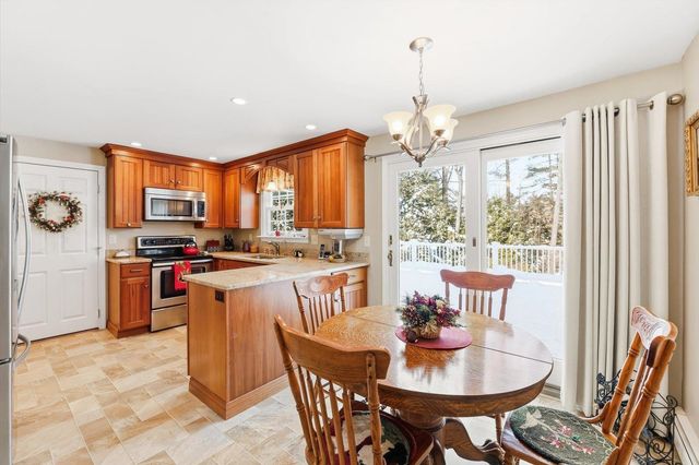 65 Currier Avenue, Peterborough, NH 03458