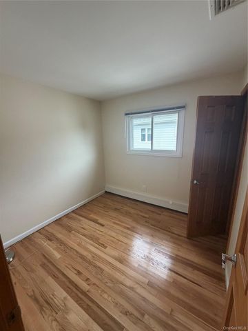 108 Lee Avenue, Babylon, NY 11702