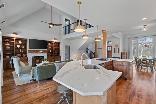 1659 Zion Hill Loop, Weatherford, TX 76088