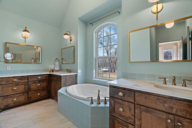 1659 Zion Hill Loop, Weatherford, TX 76088