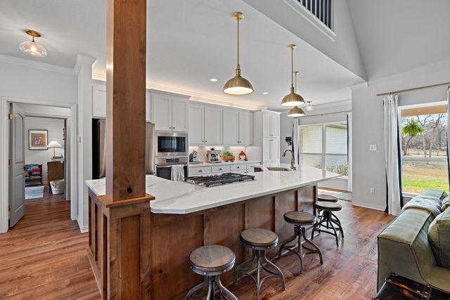 1659 Zion Hill Loop, Weatherford, TX 76088