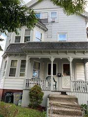 35 Appleton Avenue, Pawtucket, RI 02860