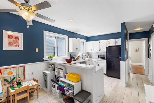 45-47 Montfern Ave 2, Boston, MA 02135