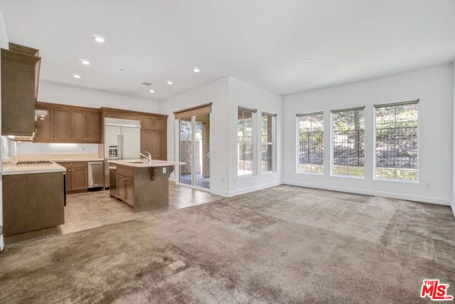 20705 W Chestnut Circle, Porter Ranch (los Angeles), CA 91326