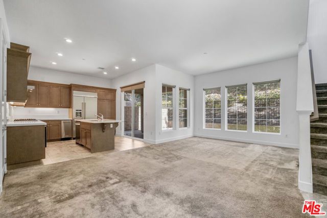 20705 W Chestnut Circle, Porter Ranch (los Angeles), CA 91326