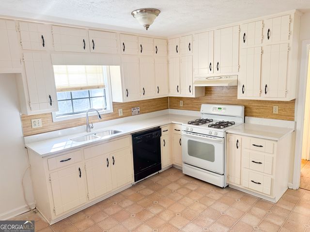 6929 Babbling Brook Drive, Rex, GA 30273