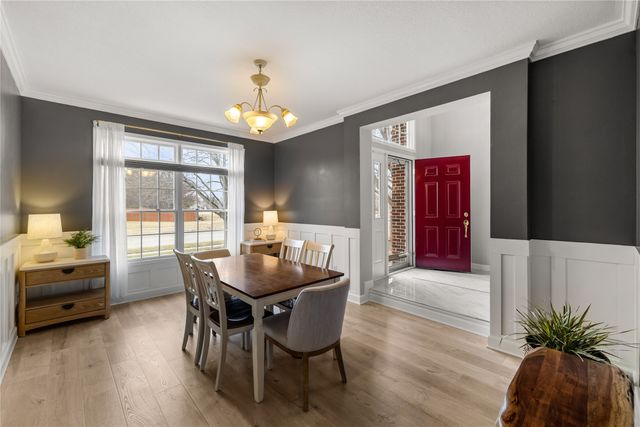 2406 133rd Street, Urbandale, IA 50323