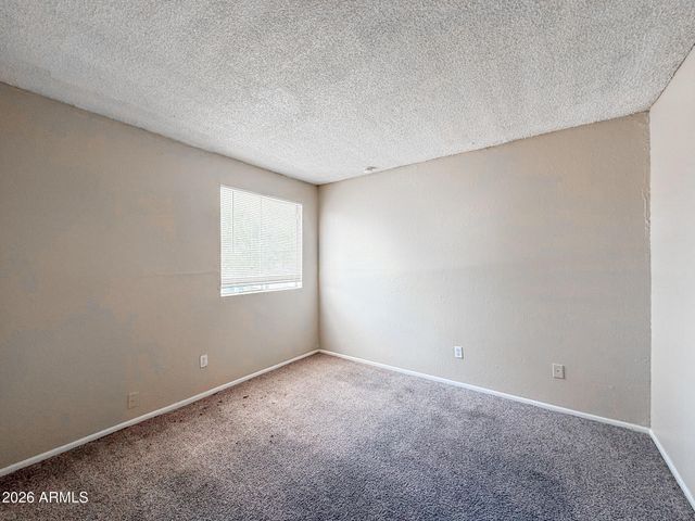 2625 W OCOTILLO Road 2, Phoenix, AZ 85017