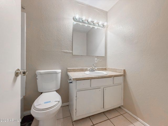 2625 W OCOTILLO Road 2, Phoenix, AZ 85017