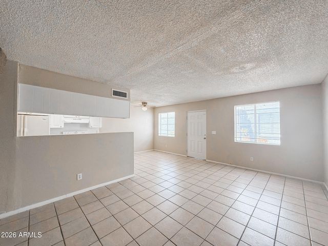 2625 W OCOTILLO Road 2, Phoenix, AZ 85017