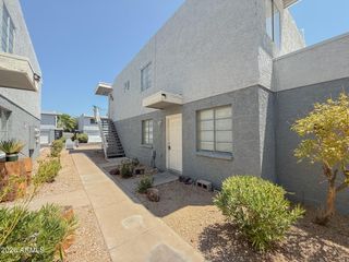 2625 W OCOTILLO Road 2, Phoenix, AZ 85017