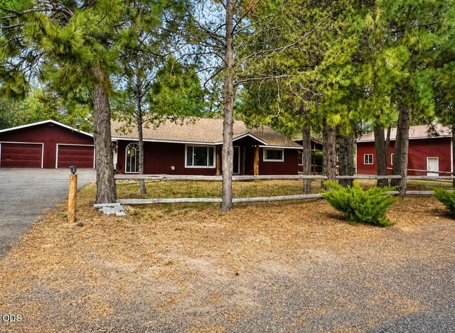 52531 Lost Ponderosa Road, La Pine, OR 97739