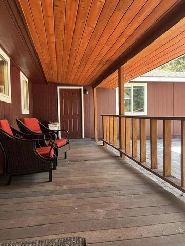 52531 Lost Ponderosa Road, La Pine, OR 97739