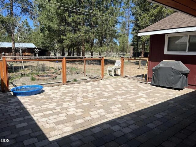 52531 Lost Ponderosa Road, La Pine, OR 97739