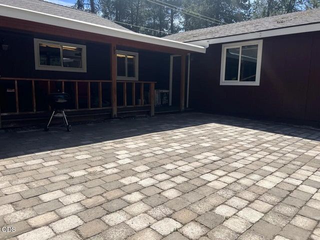 52531 Lost Ponderosa Road, La Pine, OR 97739