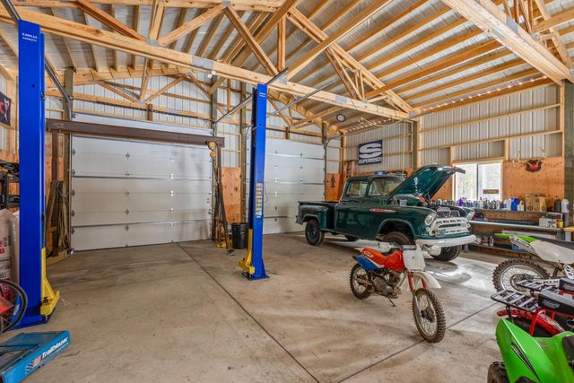 52531 Lost Ponderosa Road, La Pine, OR 97739