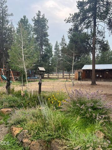 52531 Lost Ponderosa Road, La Pine, OR 97739