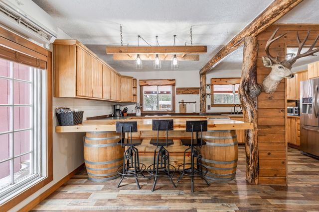 52531 Lost Ponderosa Road, La Pine, OR 97739