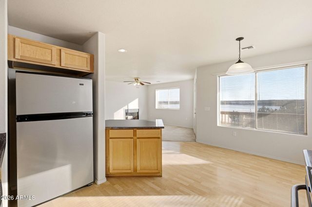 1975 N VILLAGE Drive, Show Low, AZ 85901