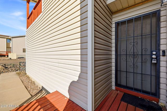 1975 N VILLAGE Drive, Show Low, AZ 85901