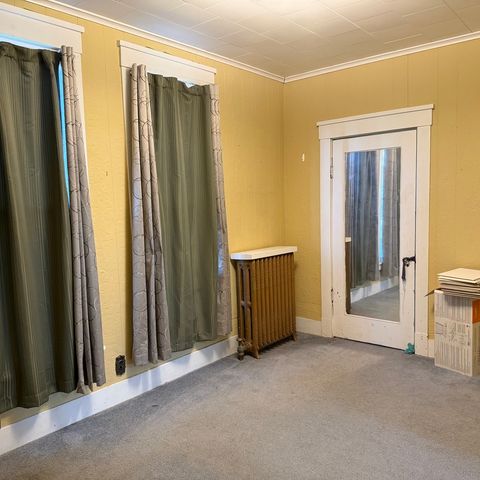 811 N Market Street, Marion, IL 62959