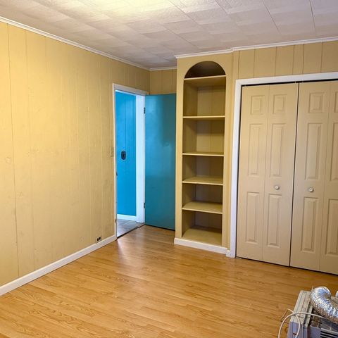 811 N Market Street, Marion, IL 62959