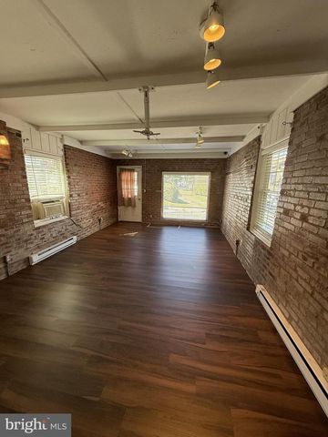 409 GREEN ST, Bridgeport, PA 19405