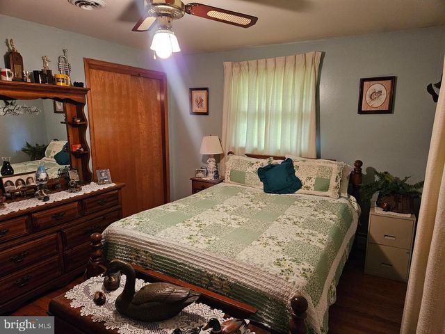 112 N FREDERICK AVE, Ridgeley, WV 26753