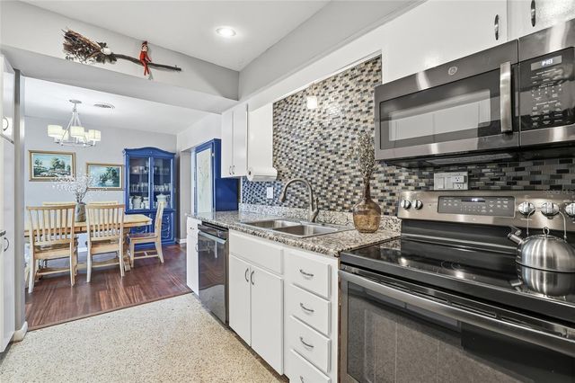 711 SAN SALVADOR DRIVE, Dunedin, FL 34698