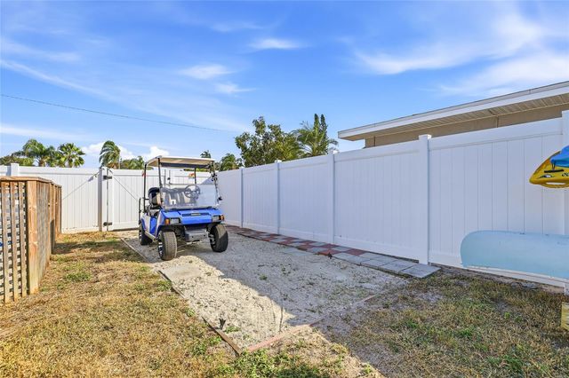 711 SAN SALVADOR DRIVE, Dunedin, FL 34698