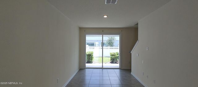 525 BIG TREE Way, Orange Park, FL 32065