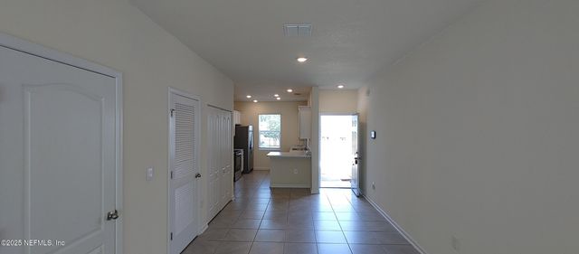 525 BIG TREE Way, Orange Park, FL 32065