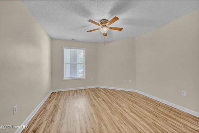 4102 Breezewood Drive Apt 101, Wilmington, NC 28412