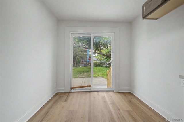 3231 McDowell Street, Ferndale, MI 48220