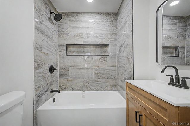3231 McDowell Street, Ferndale, MI 48220