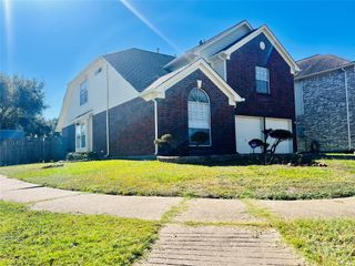 8903 N Deer Meadow Drive, Houston, TX 77071