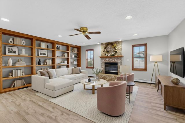 734 Fairway Loop SE, Rio Rancho, NM 87124