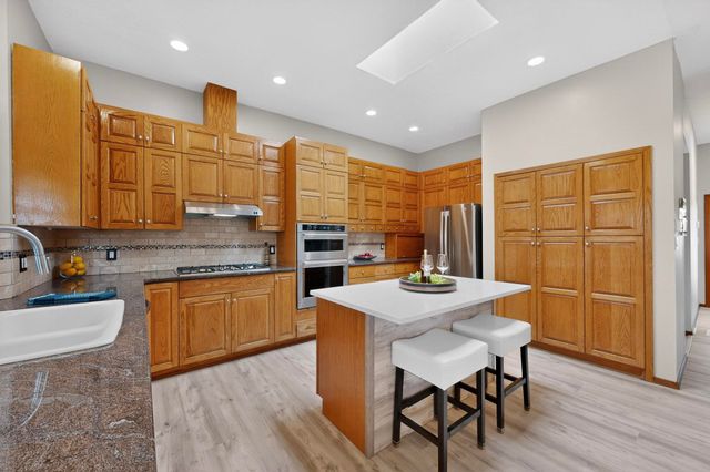 734 Fairway Loop SE, Rio Rancho, NM 87124