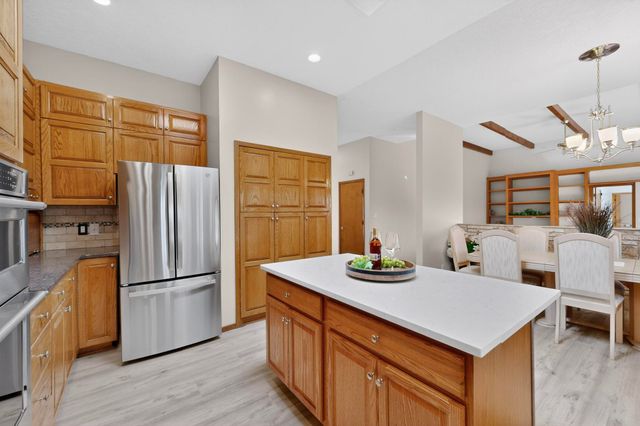 734 Fairway Loop SE, Rio Rancho, NM 87124