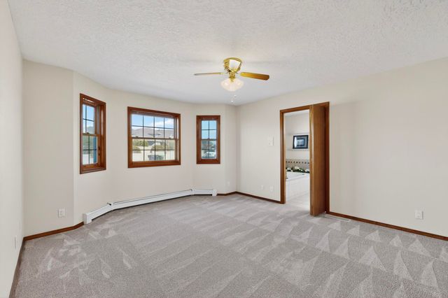 734 Fairway Loop SE, Rio Rancho, NM 87124