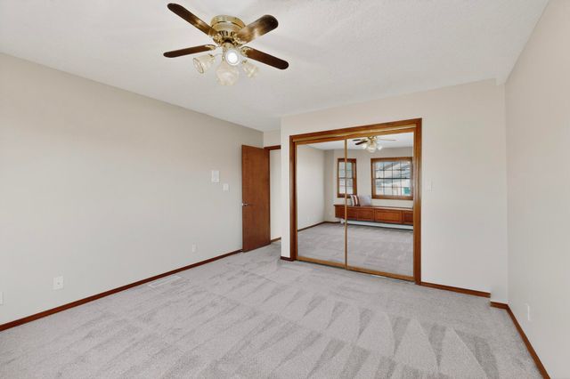 734 Fairway Loop SE, Rio Rancho, NM 87124