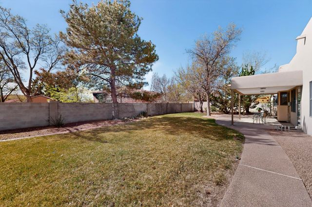 734 Fairway Loop SE, Rio Rancho, NM 87124