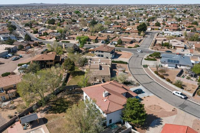 734 Fairway Loop SE, Rio Rancho, NM 87124