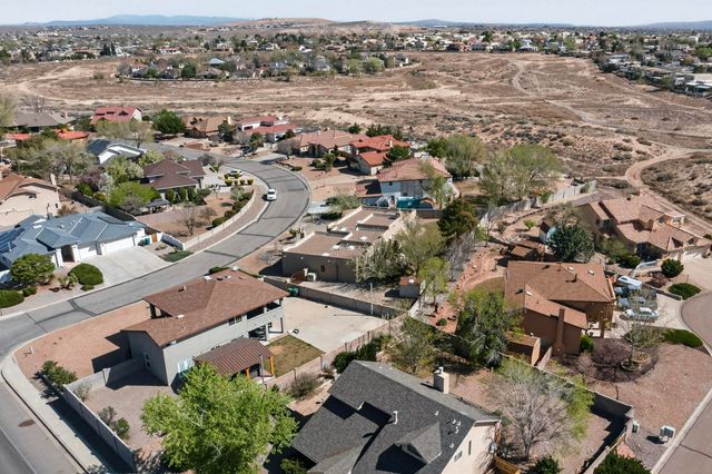 734 Fairway Loop SE, Rio Rancho, NM 87124