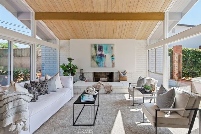 2565 Date Circle, Torrance, CA 90505