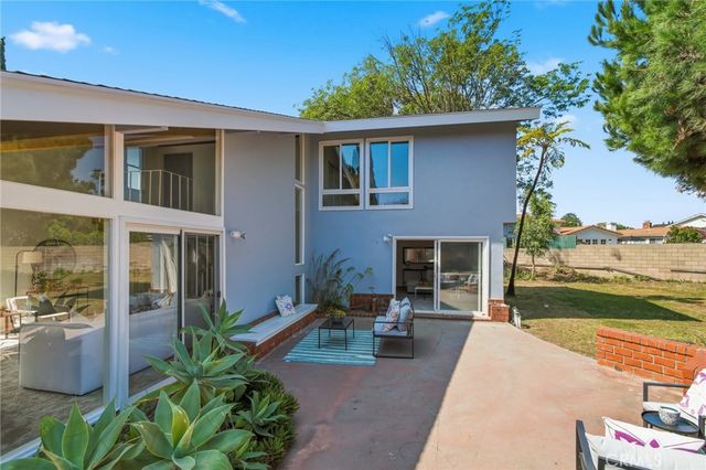 2565 Date Circle, Torrance, CA 90505