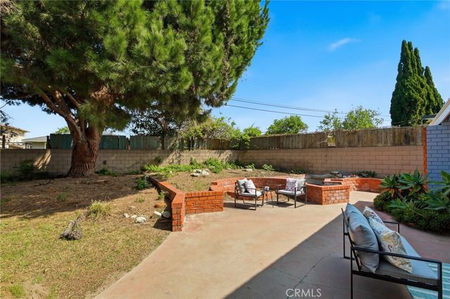 2565 Date Circle, Torrance, CA 90505
