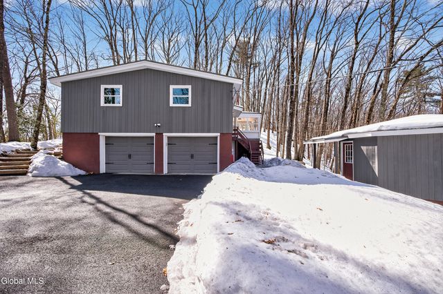 55 Country Colony Road, Queensbury, NY 12804