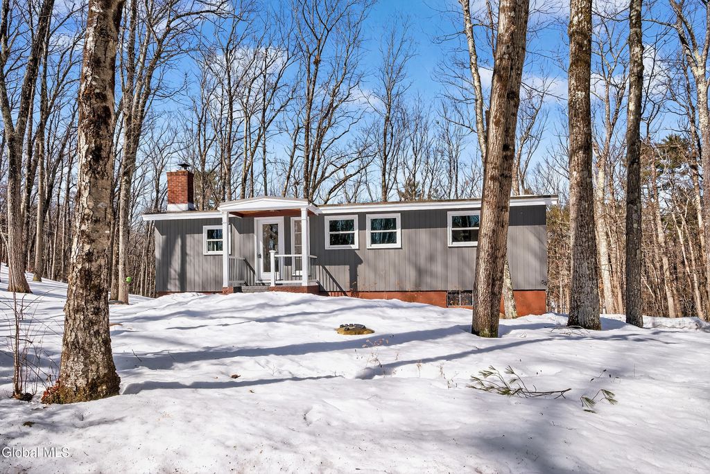 55 Country Colony Road, Queensbury, NY 12804