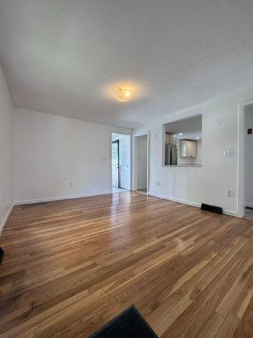721 Blossom St, Fitchburg, MA 01420